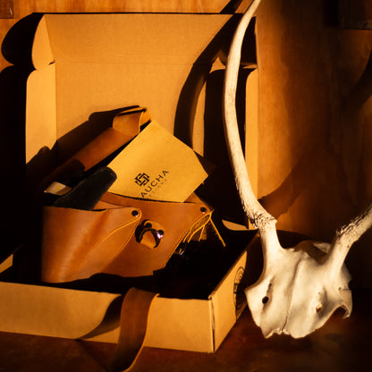 Leather Garden Tool Belt OLD TORO | Full-Grain Crazy Horse Leather Tool Holster