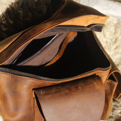 Gaucho leather crossbody chest bag for men and women